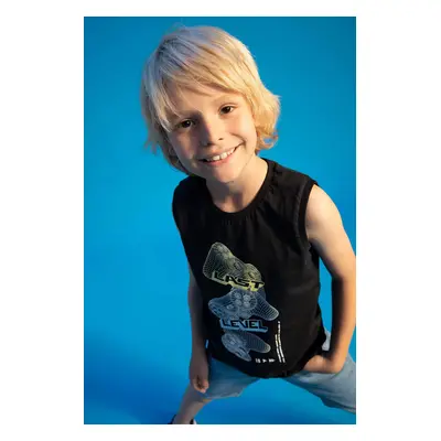 DEFACTO Boy Regular Fit Color-Changing Printed Crew Neck Singlet