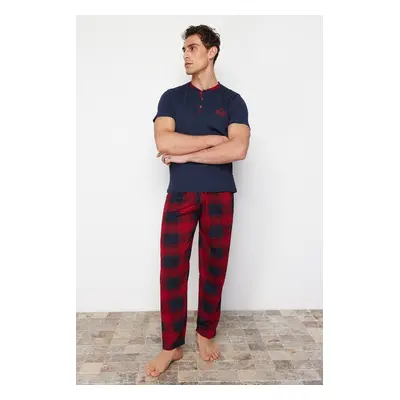 Trendyol Navy Blue Regular Fit Plaid Knitted Pajama Set