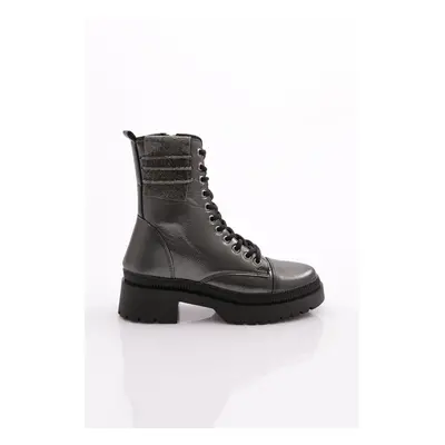 DGN Women's Boots