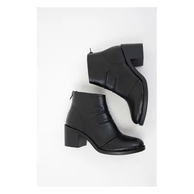 Soho Black Women's Boots & Bootie