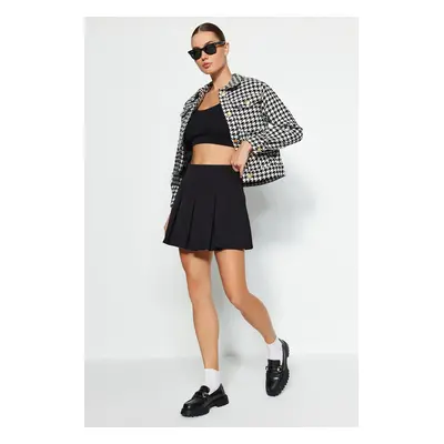 Trendyol Black Pleated Woven Short Skirt