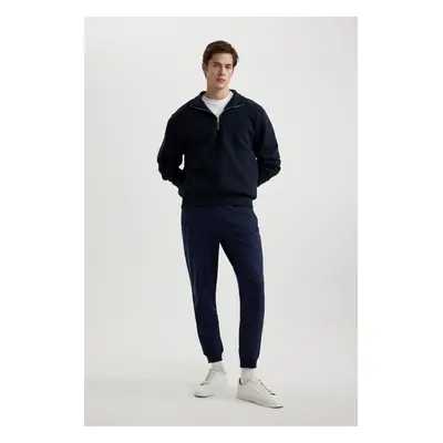 DEFACTO Slim Fit Elastic Leg Zipper Pocket Basic Plain Sweatpants