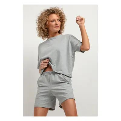 Tessita Woman's Shorts T385