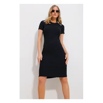 Trend Alaçatı Stili Women's Black Crew Neck Button Detailed Camisole Dress