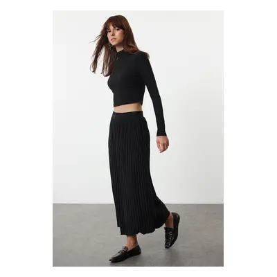 Trendyol Black Fitted Pleated Stretchy Knitted Blouse and Skirt Bottom-Top Set