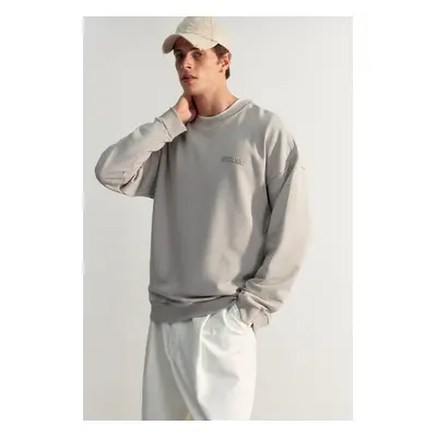 Trendyol Grey Premium Crew Neck Oversize/Wide Cut Text Embroidered Diagonal Sweatshirt