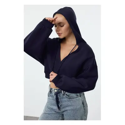 Trendyol Navy Blue Thick Fleece Hooded V-Neck Relaxed Cut Crop Knitted Sweatshirt