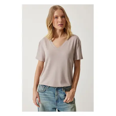 Happiness İstanbul Women's Mink V-Neck Basic Viscose Knitted T-Shirt