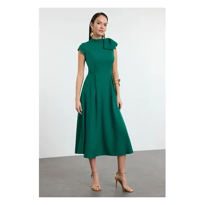 Trendyol Green A-Line Pleated Woven Chic Dress