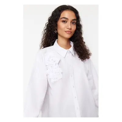 Trendyol White Applique Flower Detailed Cotton Woven Shirt