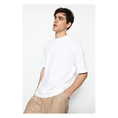 Trendyol Limited Edition White Oversize 100% Cotton Labeled Textured Basic Thick T-Shirt