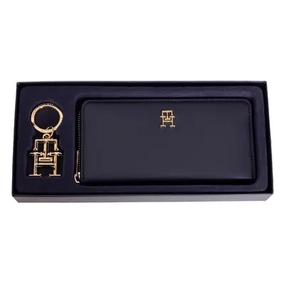 Tommy Hilfiger Woman's Wallet Navy Blue