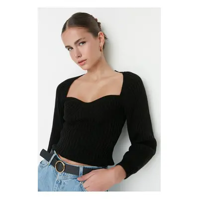 Trendyol Black Crop Heart Neck Knitwear Sweater