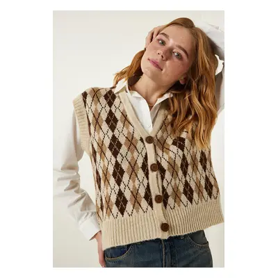 Happiness İstanbul Women's Beige Diamond Patterned Buttoned Sweater Shirt