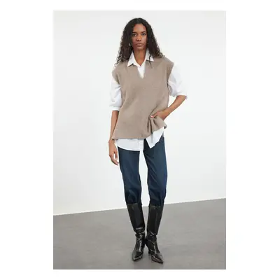 Trendyol Mink Soft Texture V Neck Side Slit Knitted Sweater