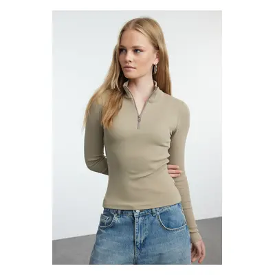 Trendyol Stone Fitted Zipper Collar Stretchy Knitted Blouse