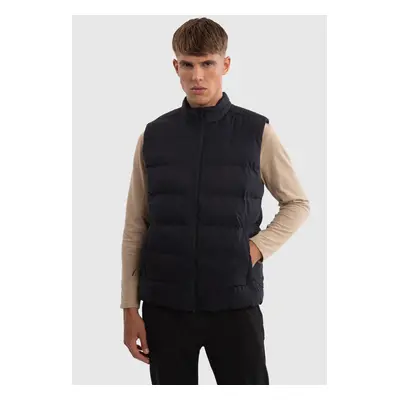 Big Star Man's Vest Outerwear 906