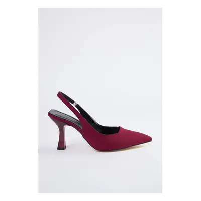 Trendyol Burgundy Pointed Toe Women's Thin Heel Shoes