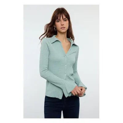 Trendyol Mint Premium Textured Spanish Sleeve Stretchy Knitted Shirt