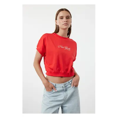 Trendyol Red 100% Cotton Premium Slogan Printed Crop Knitted T-Shirt