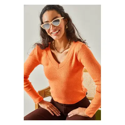 Olalook Women's Orange Thick Band V-Neck Raising Blouse