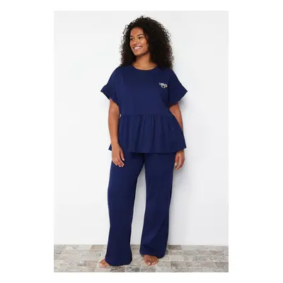 Trendyol Curve Navy Blue Knitted Pajamas with Embroidery and Ruffles