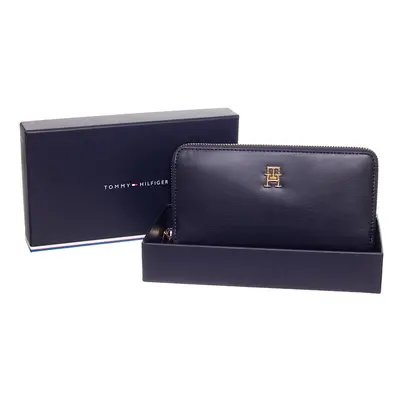 Tommy Hilfiger Woman's Wallet Navy Blue