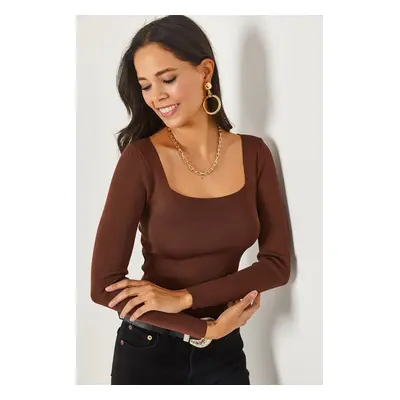 Olalook Dark Brown Square Collar Basic Knitwear Blouse