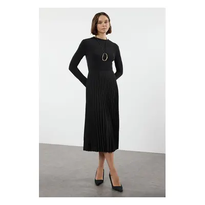 Trendyol Black Pleat Detailed Skater/Waist Opening High Neck Long Sleeve Flexible Knitted Dress