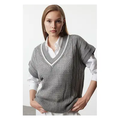 Trendyol Gray Wide Fit V-Neck Openwork Knitwear Sweater