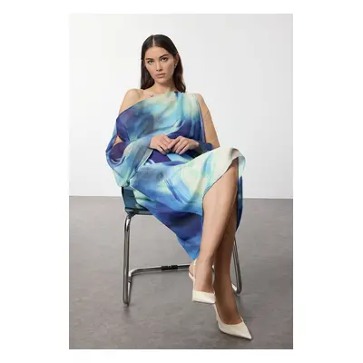 Trendyol Blue Abstract Print Straight Cutout Blouse Detail Maxi Woven Dress