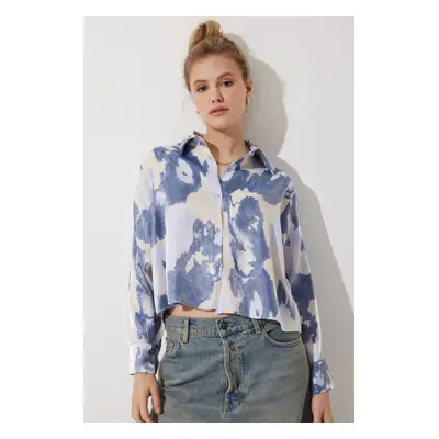 Happiness İstanbul Women's Blue Patterned Satin Surface Short Shirt