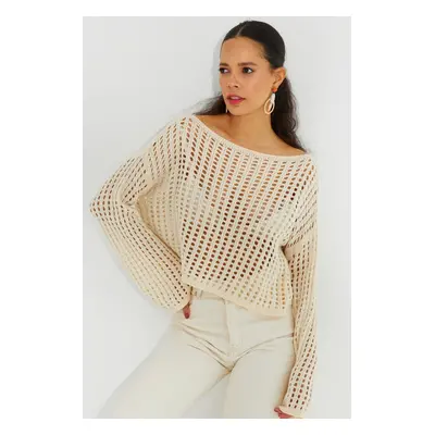 Cool & Sexy Women's Ecru Spanish Sleeve Openwork Knitwear Short Blouse