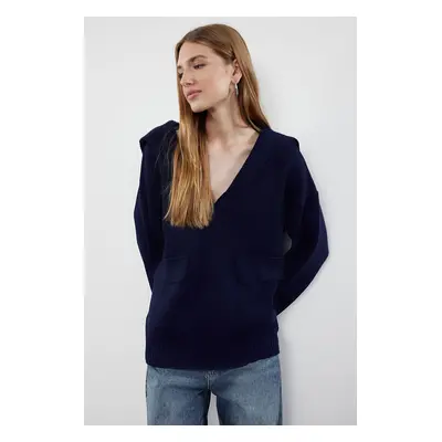 Trendyol Navy Blue Pocket Detailed Knitwear Sweater