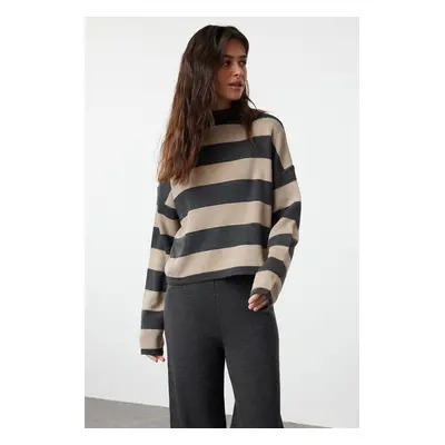 Trendyol Anthracite Wide Pattern Striped Knitwear Top-Top Set