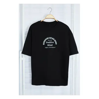 Trendyol Black Oversize/Wide Cut Text Printed T-Shirt