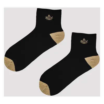 NOVITI Woman's Socks SB028-W-02