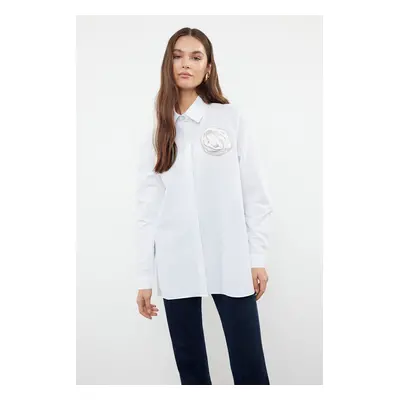 Trendyol Ecru Shoulder Rose Detailed Woven Shirt