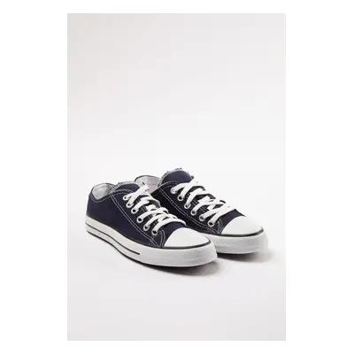 Trendyol Navy Blue Lace-Up Flat Men's Sneakers