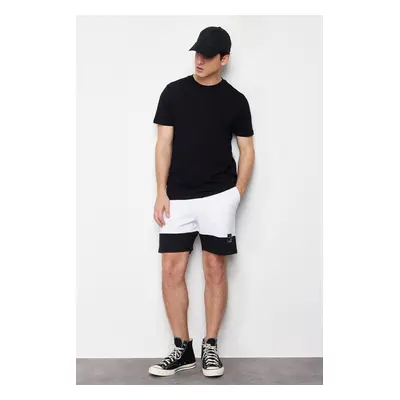 Trendyol White Regular Cut Contrast Color Blocked Cotton Labeled Shorts