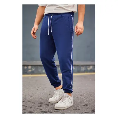 Trendyol Navy Blue Regular Cut Sweatpants