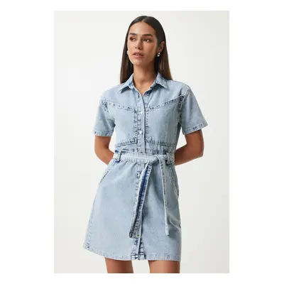 Happiness İstanbul Women's Light Blue Belted Denim Dress