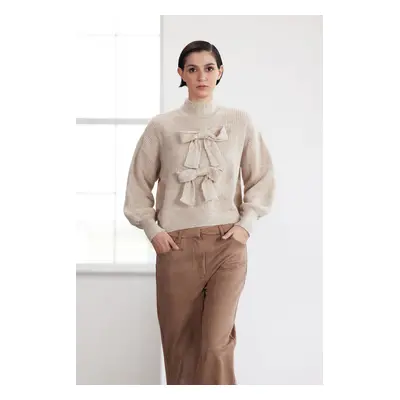 Trendyol Limited Edition Beige Wide Pattern Soft Texture Ribbon/Bow Detailed Knitwear Sweater