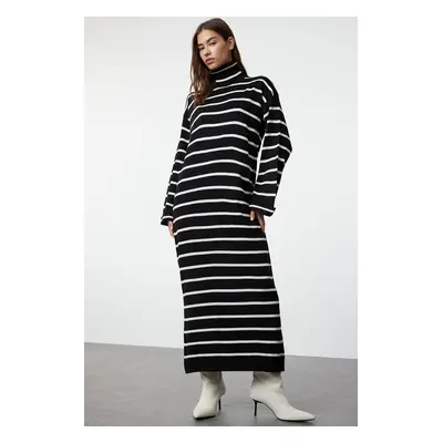 Trendyol Black Striped Fine Knit Dress