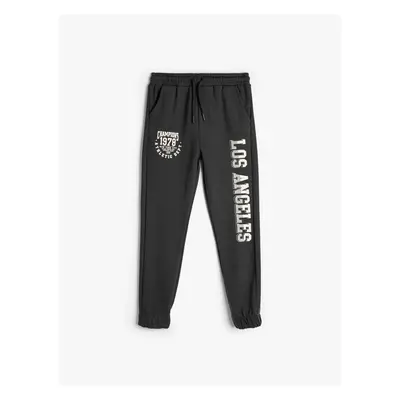 Koton Pocket Detailed Jogger Sweatpants