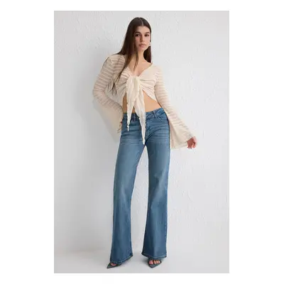 Trendyol Blue Low Waist Flare Jeans