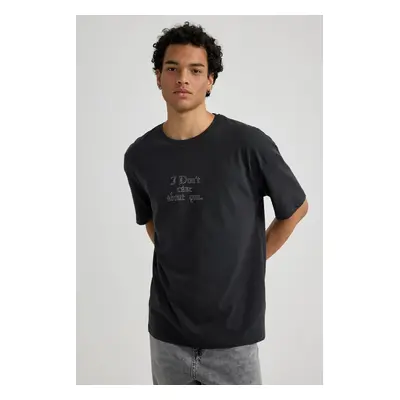 DEFACTO Oversize Fit Crew Neck Printed Short Sleeve T-Shirt