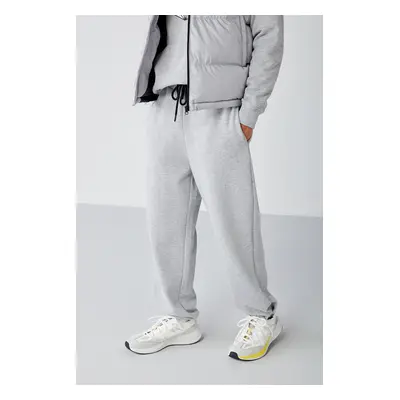 GRIMELANGE Internal Men's Soft, Comfortable Elasticated Leg Comfort, Grey Melange Sweatpant