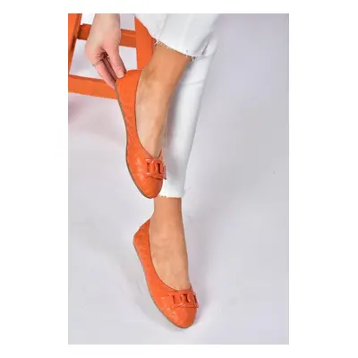 Fox Shoes P250005209 Women's Orange Quilted Buckle Daily Womens Flats