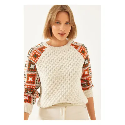 Bianco Lucci Women's Sleeve Patterned Knitwear Sweater